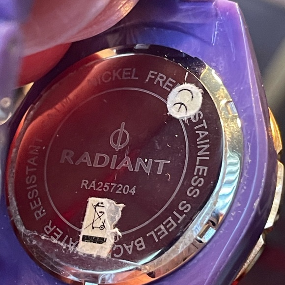 Radiant purple Watch - Picture 6 of 6